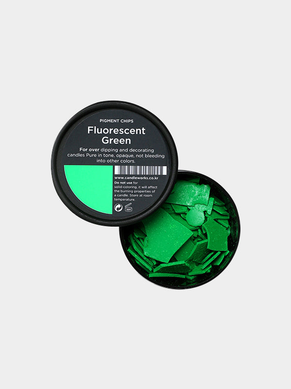 CW - Fluorescent Green Pigment Chips Fluorescent Green Pigment Chips #B15